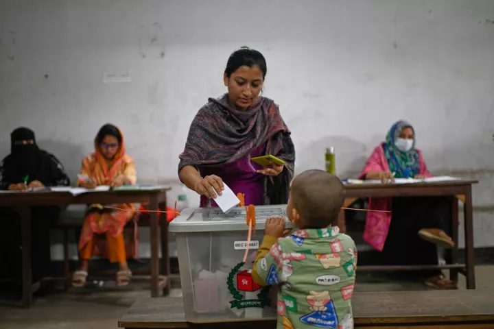 Βουλευτικές εκλογές στο Μπανγκλαντές: Το Εθνικιστικό Κόμμα οδεύει σε νίκη με μεγάλη διαφορά