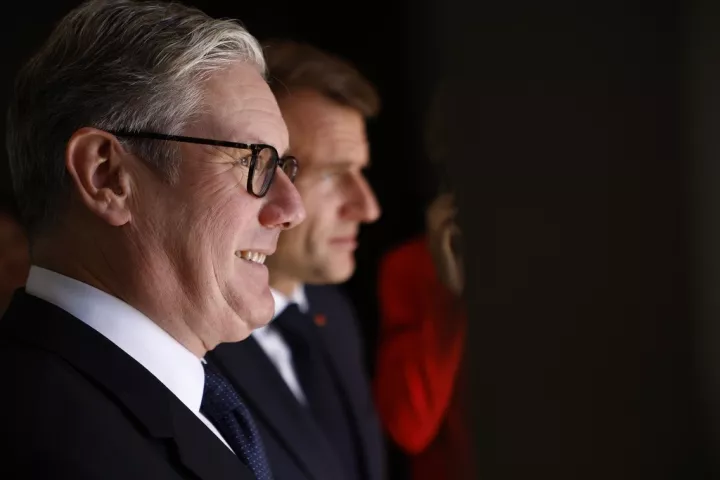 Η Eυρώπη εξετάζει το σενάριο ανάπτυξης πυρηνικού οπλοστασίου