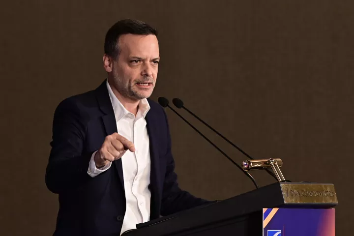 «Να καταλάβετε ότι οι εσωκομματικές εκλογές τελείωσαν», είπε ο Ανδρουλάκης - «Εσύ να σέβεσαι εμάς. Δεν σε αμφισβήτησα ποτέ», απαντά ο Δούκας