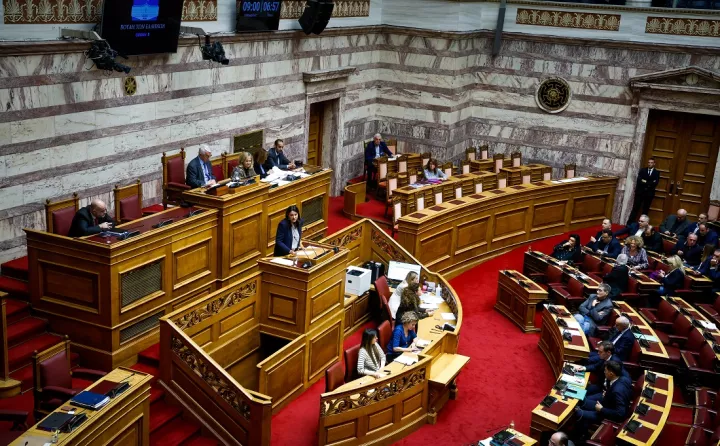 Βουλή: Με 158 ψήφους εγκρίθηκε το νομοσχέδιο για τις Συλλογικές Συμβάσεις Εργασίας
