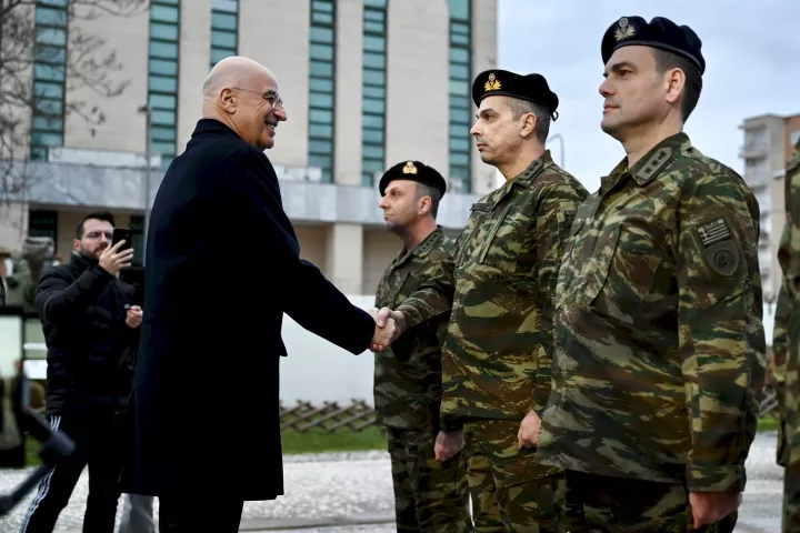 Ν. Δένδιας: Τα στελέχη των Ενόπλων Δυνάμεων είναι καταρτισμένα, φέρουν με υπερηφάνεια το εθνόσημο