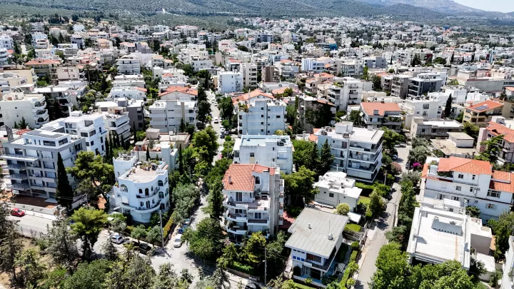 Οι επιπτώσεις από την απόφαση για τα δάνεια του νόμου Κατσέλη: Μείωση νέας στεγαστικής πίστης, ανησυχία για αύξηση πλειστηριασμών