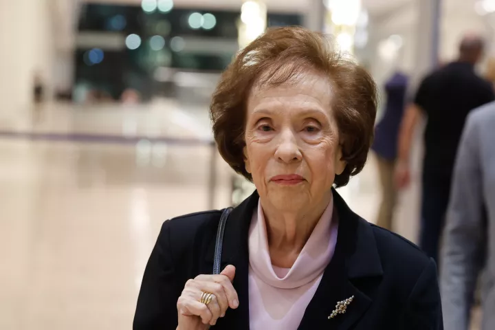 Δημοσία δαπάνη η κηδεία της Άννας Ψαρούδα-Μπενάκη - Ποια ήταν η πρώτη γυναίκα Πρόεδρος της Βουλής