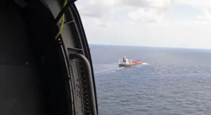Οι ΗΠΑ αναχαίτισαν στον Ινδικό Ωκεανό τάνκερ που είχε διαφύγει του αποκλεισμού στην Καραϊβική (vid)