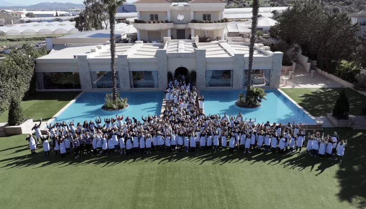 Δράση εθελοντισμού και κοινωνικής προσφοράς από τους εργαζόμενους της AstraZeneca σε συνεργασία με τη Humanity Greece