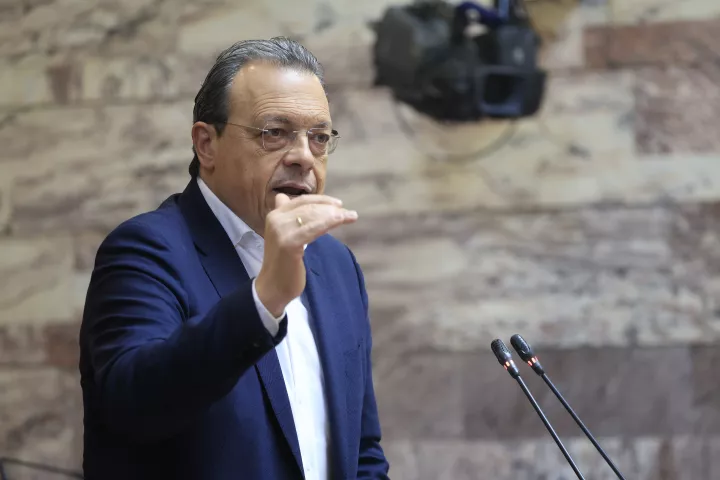 Τώρα δεν τους λένε... «Σταύρο και κυρ Σταύρο»!