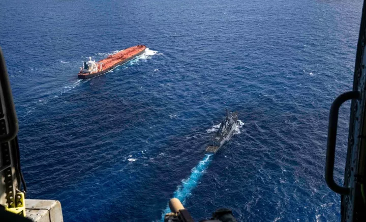 ΗΠΑ: Βίντεο και φωτογραφίες από την επιχείρηση κατάληψης τάνκερ στην Καραϊβική (vid)