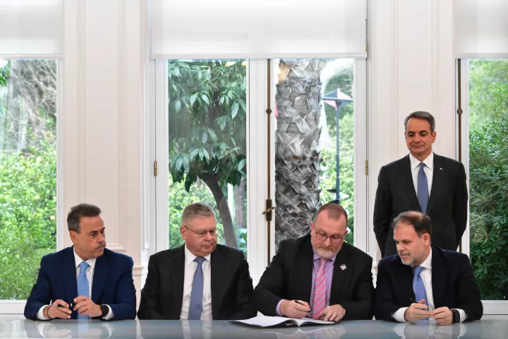 Τουρκικά ΜΜΕ: Ανησυχία για τις κινήσεις της Ελλάδας στην ενέργεια - «Κινείται  πολύ γρήγορα στους υδρογονάνθρακες»