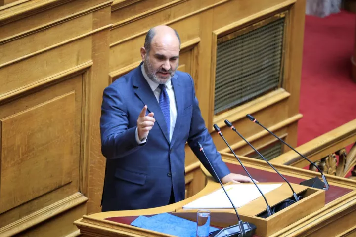 Βουλή: Άρση ασυλίας του βουλευτή Δ. Μαρκόπουλου