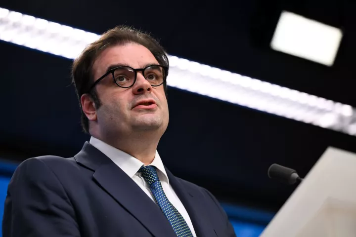 Κυρ. Πιερρακάκης: Ο διεθνής ρόλος του ευρώ είναι η στρατηγική απάντηση στις οικονομικές προκλήσεις που αντιμετωπίζει η Ευρώπη