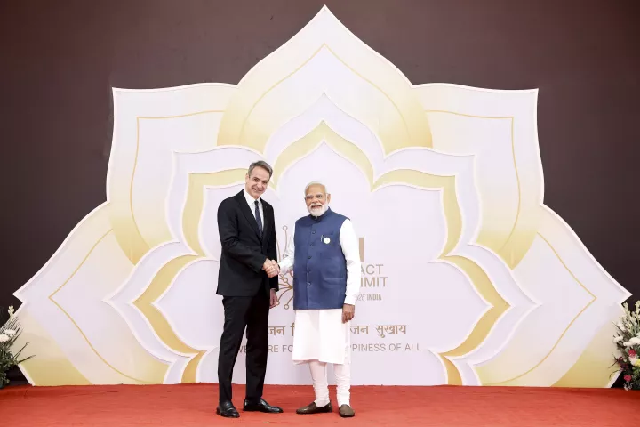 Κυρ. Μητσοτάκης: Στην Ινδία για το AI Summit - Θερμή υποδοχή από τον Μόντι (vids)