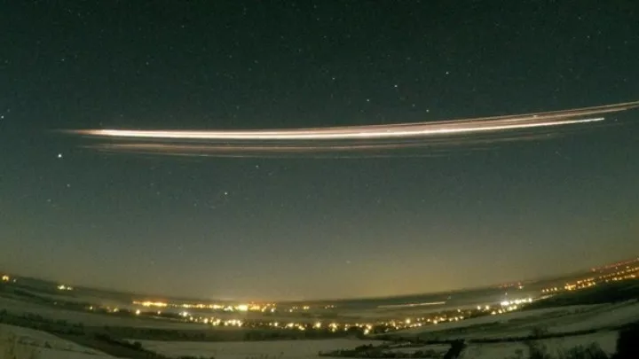 Νέφος ρύπανσης συνδέθηκε με την επανείσοδο πυραύλου στην ατμόσφαιρα