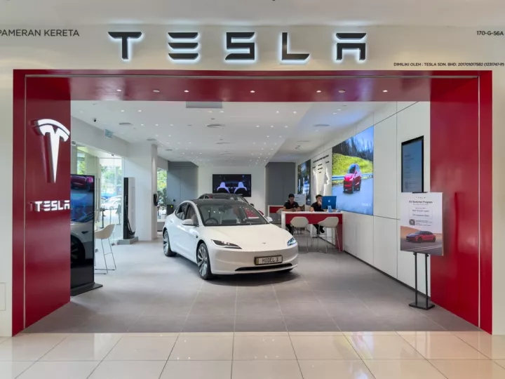 Tesla: Πτώση 17% στις πωλήσεις αυτοκινήτων στην ΕΕ σε ετήσια βάση