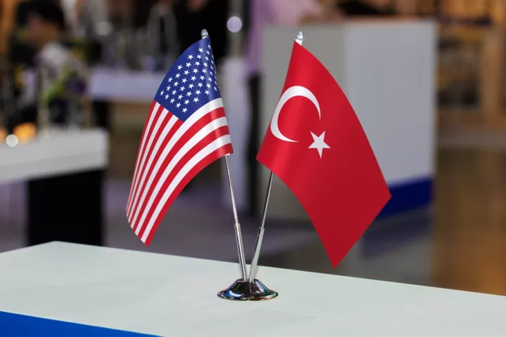 Σενάρια για στρατηγική ενεργειακή συμφωνία Τουρκίας-ΗΠΑ ύψους $500 δισ. με άρση των κυρώσεων για τα F-35