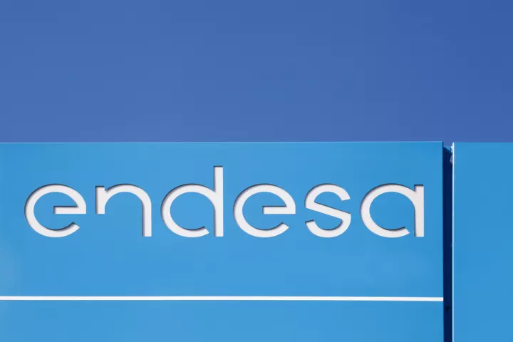 Endesa: «Υψηλές πτήσεις» το 2025 και επενδυτικό «κρεσέντο» 10,6 δισ. ευρώ