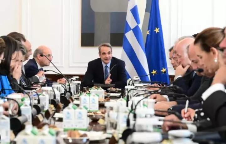 Κατώτατος μισθός: «Κλειδώνει» μέσα στον Μάρτιο η νέα αύξηση - Από πότε θα ισχύσει