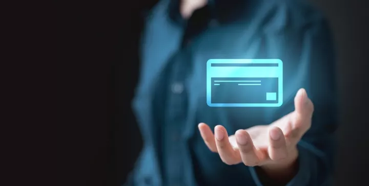 Σχεδόν 1 στις 2 ΜμΕ της Ελλάδας καλύπτει τις επιχειρηματικές δαπάνες με κάρτες