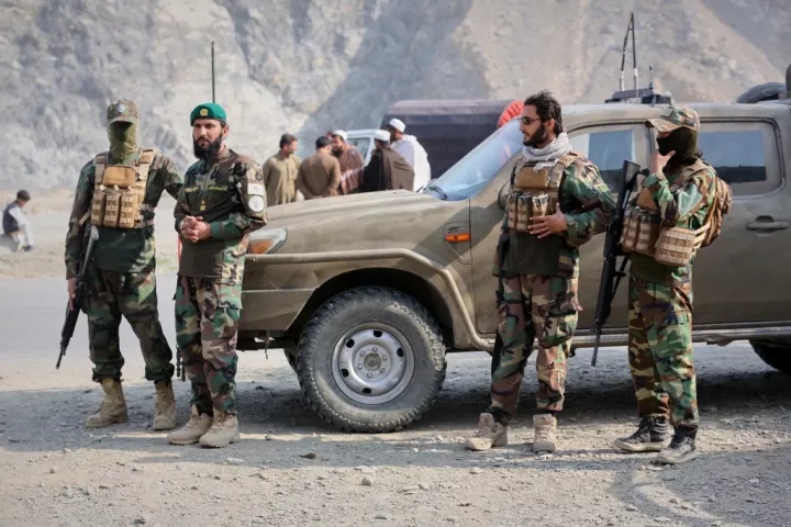 Το στρατιωτικό χάσμα υπέρ του Πακιστάν ενόψει πολεμικής κλιμάκωσης με το Αφγανιστάν