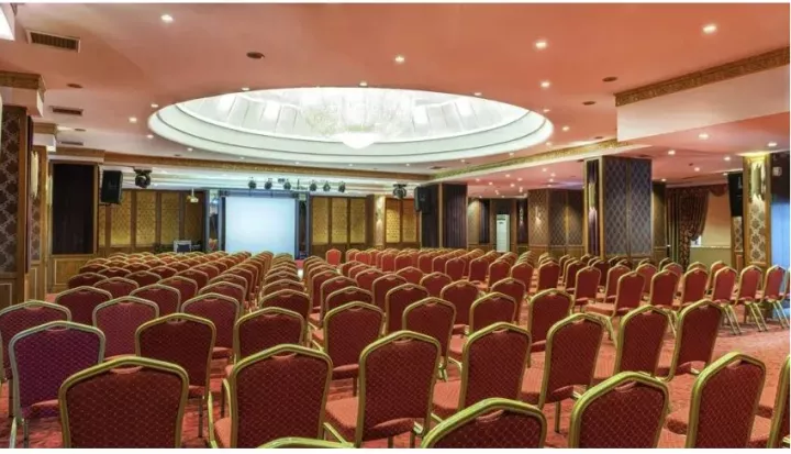 Θεσσαλονίκη: Πόλη κόμβος για μεσαία διεθνή συνέδρια – Το μοντέλο που μπορεί να αποδώσει άμεσα