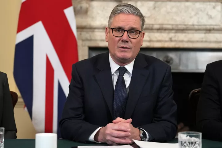 Η Βρετανία δεν θα συμμετάσχει σε επιθέσεις κατά του Ιράν