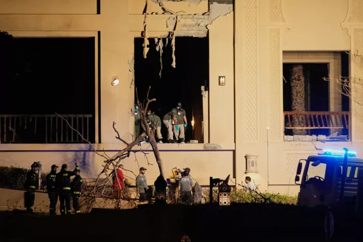 Το αεροδρόμιο του Ντουμπάι χτυπήθηκε από ιρανικά drones και εκκενώνεται (vid)