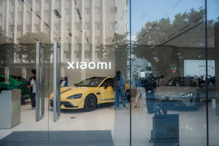 Xiaomi: «Βουτιά» στις παραδόσεις Φεβρουαρίου εν αναμονή του νέου SU7