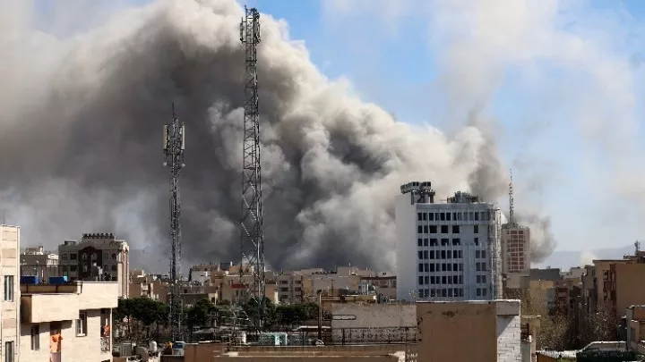 Ιρανικό χτύπημα σε πετρελαϊκές εγκαταστάσεις στη Σαουδική Αραβία - Επιχειρήσεις του Ισραήλ κατά της Χεζμπολάχ στον Λίβανο