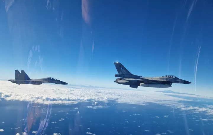 Προσγειώθηκαν στην Κύπρο τα F-16 που έστειλε η Ελλάδα