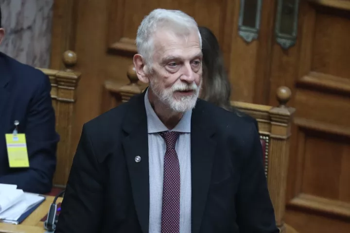 Γ. Λοβέρδος: Τουλάχιστον 1.500 οι αιτήσεις επιστροφής από τα ΗΑΕ στην Ελλάδα