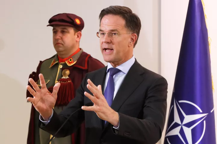 Ρούτε: Στήριξη στις επιχειρήσεις κατά του Ιράν, χωρίς εμπλοκή του ΝΑΤΟ