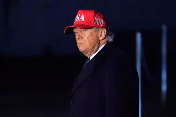 Τραμπ στο Politico: Οι Ιρανοί ξεμένουν από πυραύλους και εκτοξευτές