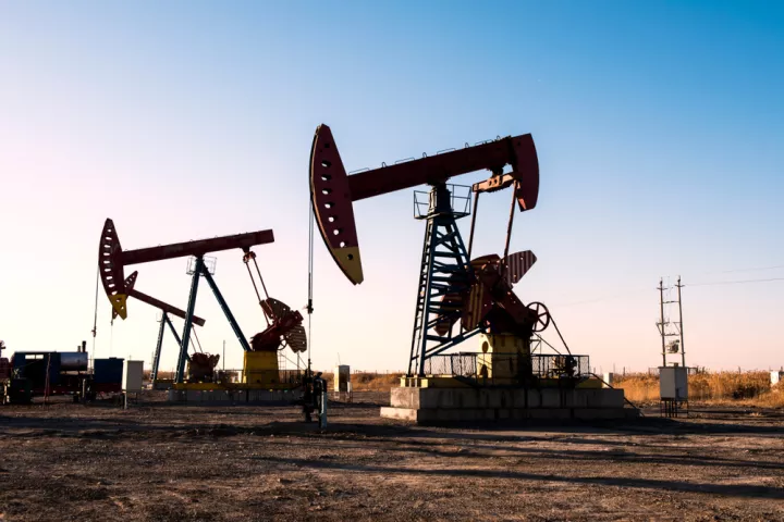 Η Κίνα ζήτησε από τα διυλιστήριά πετρελαίου της να αναστείλουν τις εξαγωγές