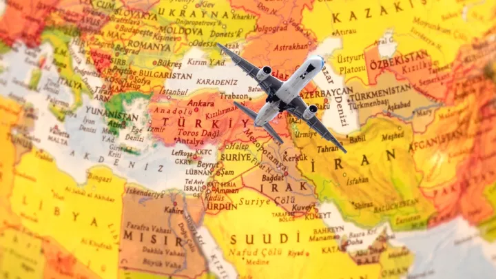 Μεγάλες οι επιπτώσεις στην παγκόσμια τουριστική αγορά, με αξία 1,7 τρισ. δολαρίων