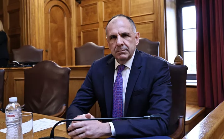 Γ. Γεραπετρίτης: Δεν απειλείται η Σούδα, θα συνεχιστούν οι επιχειρήσεις επαναπατρισμού Ελλήνων από τη Μ. Ανατολή