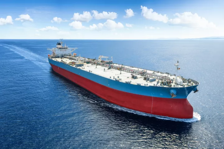 Η απότομη αύξηση των τιμών πετρελαίου αναδεικνύει τις αδυναμίες της εφοδιαστικής αλυσίδας