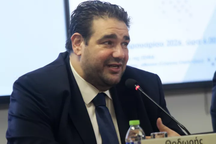 Θ. Λιβάνιος: Στις δημοτικές, περιφερειακές εκλογές του 2028 θα υπάρχουν και παραβάν με τάμπλετ αντί για ψηφοδέλτια