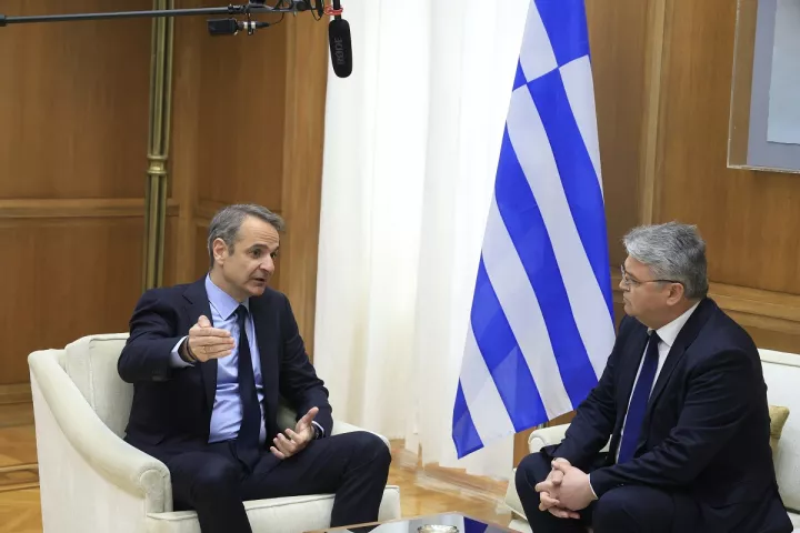 Κυρ. Μητσοτάκης: Ενημέρωση στον Δ. Νατσιό - Έμφαση της κυβέρνησης στον ασφαλή επαναπατρισμό των Ελλήνων (vid)