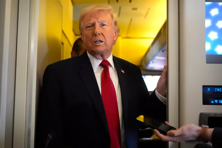 Τραμπ για Ιράν: Δεν θέλει διαπραγματεύσεις και προειδοποιεί ότι μπορεί να μην μείνει κανείς ηγέτης ζωντανός