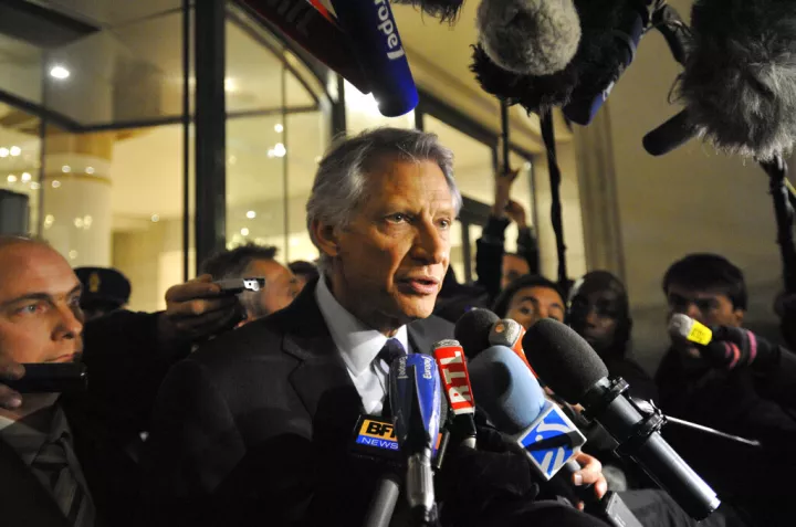 Γαλλία: «Οι ΗΠΑ βρίσκονται σήμερα στα χέρια εντελώς ανεύθυνων ανθρώπων», ανέφερε ο πρώην πρωθυπουργός Βιλεπέν