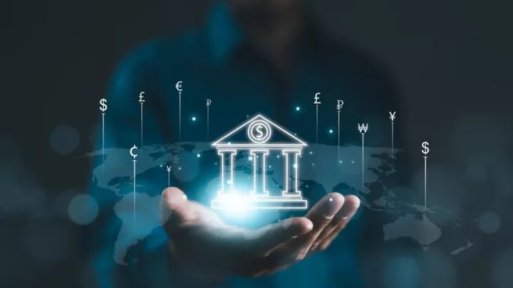 Ο πόλεμος στη Μέση Ανατολή θέτει προκλήσεις στις κεντρικές τράπεζες για τα επιτόκια