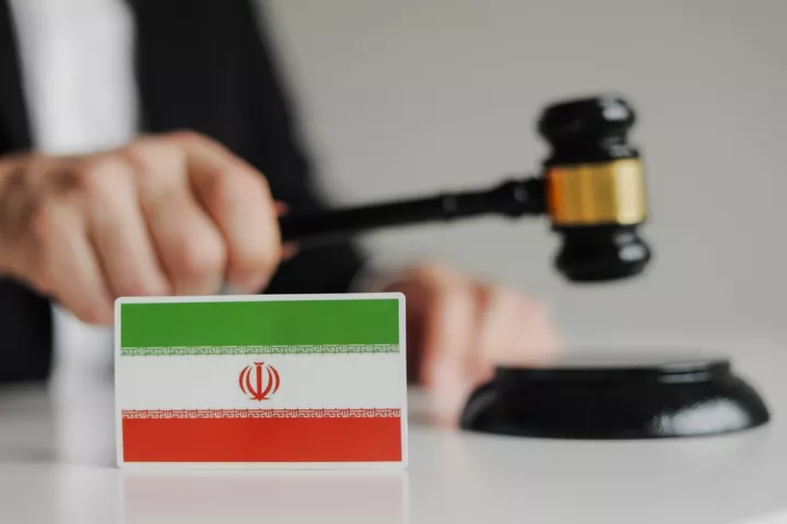 Ιράν: Κατάσχει περιουσιακά στοιχεία των μελών της ιρανικής διασποράς