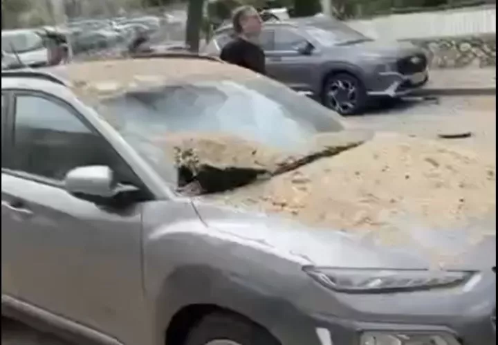 Ισραήλ: Ένας νεκρός από τον βαλλιστικό πύραυλο που εξαπέλυσε το Ιράν (vid)