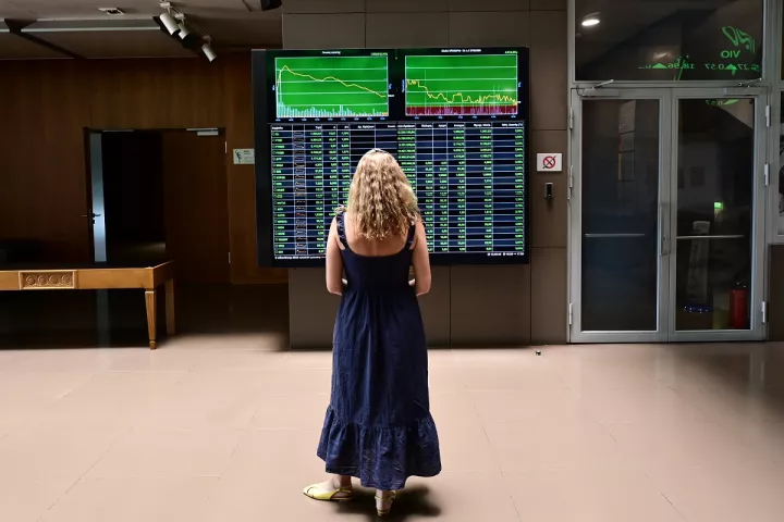 Χρηματιστήριο Αθηνών: Ισχυρή ανάκαμψη και κέρδη άνω του 3%, με τις τράπεζες να πρωταγωνιστούν