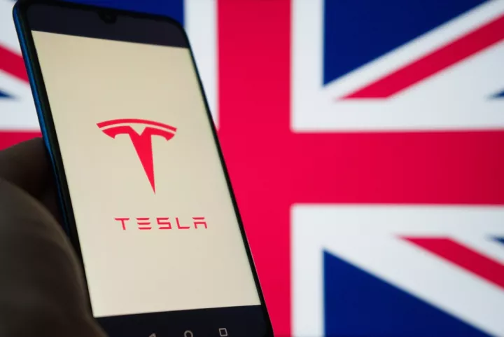 Tesla: Μπαίνει στη βρετανική αγορά ενέργειας-Ξεκινά την παροχή ηλεκτρικού ρεύματος στα νοικοκυριά