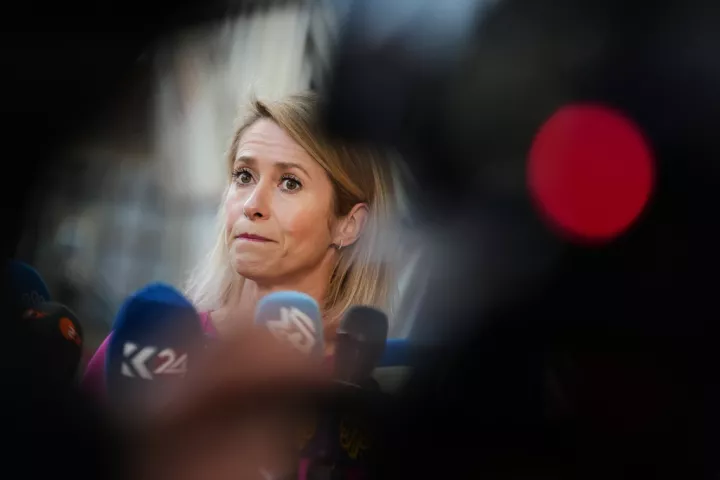 Κάλας σε FT: Οι ΗΠΑ προσπαθούν να «διαιρέσουν την Ευρώπη»