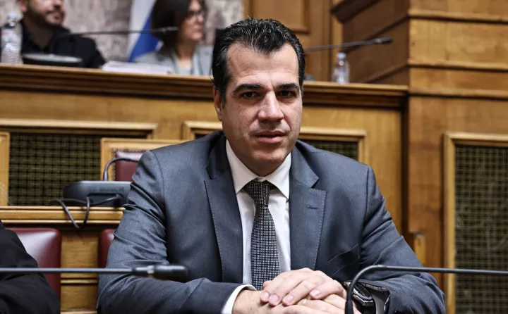 Θ. Πλεύρης για Κωνσταντινόπουλο: Πράξη υψηλού κοινοβουλευτικού ήθους η απόφαση να παραδώσει την έδρα του