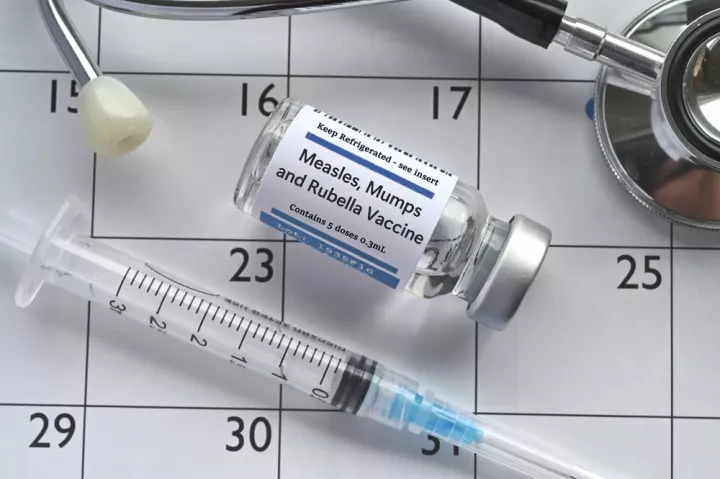 ΕΟΔΥ: Η ιλαρά συνεχίζει να προκαλεί σοβαρές επιπλοκές και θανάτους - Κρίσιμος ο εμβολιασμός