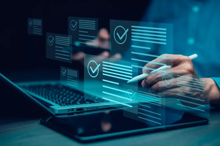 Παράταση αιτήσεων για το πρόγραμμα ψηφιακής εκπαίδευσης άνω των 65 ετών και ΑμεΑ