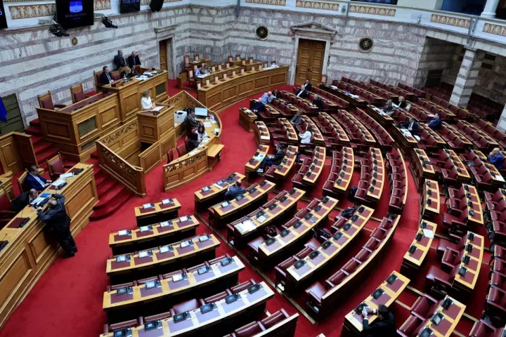 Βουλή: Κατατέθηκε το νομοσχέδιο για τον Εκσυγχρονισμό και την Αναβάθμιση των Μεταφορών