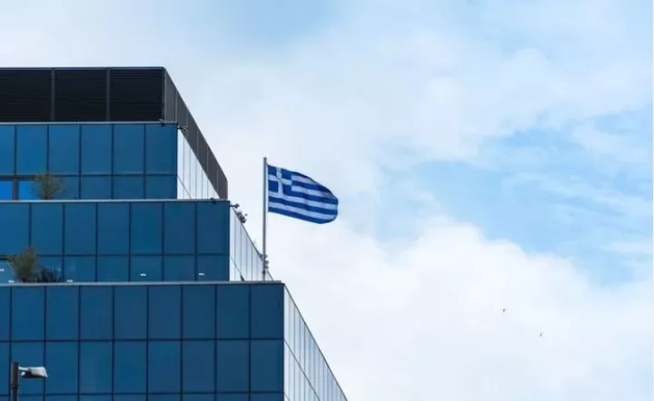 Πρωτογενή πλεονάσματα άνω του 3% βλέπει μέχρι το 2027 η Moody’s